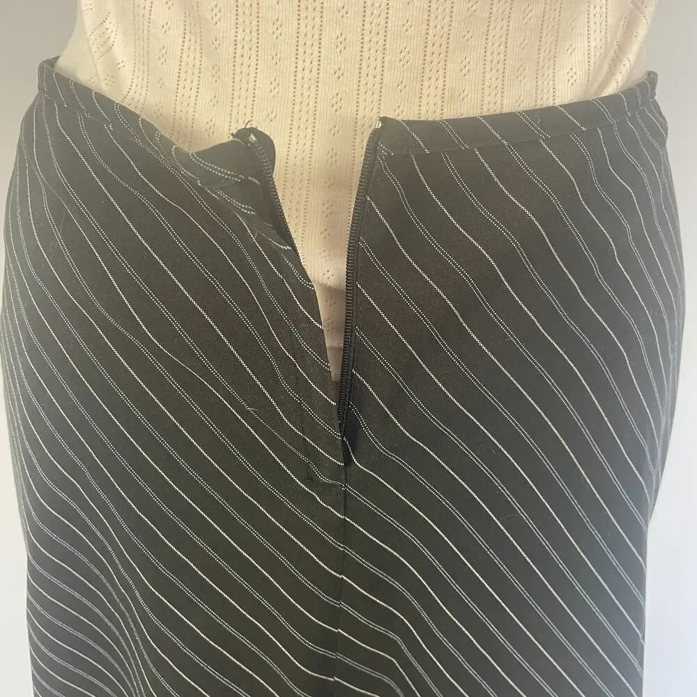 Y2K Mini Skirt Size 8 Black Pinstripe Low Rise A Line Office Siren Geek Chic Vtg